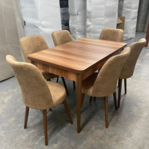 Table à manger en bois noyer