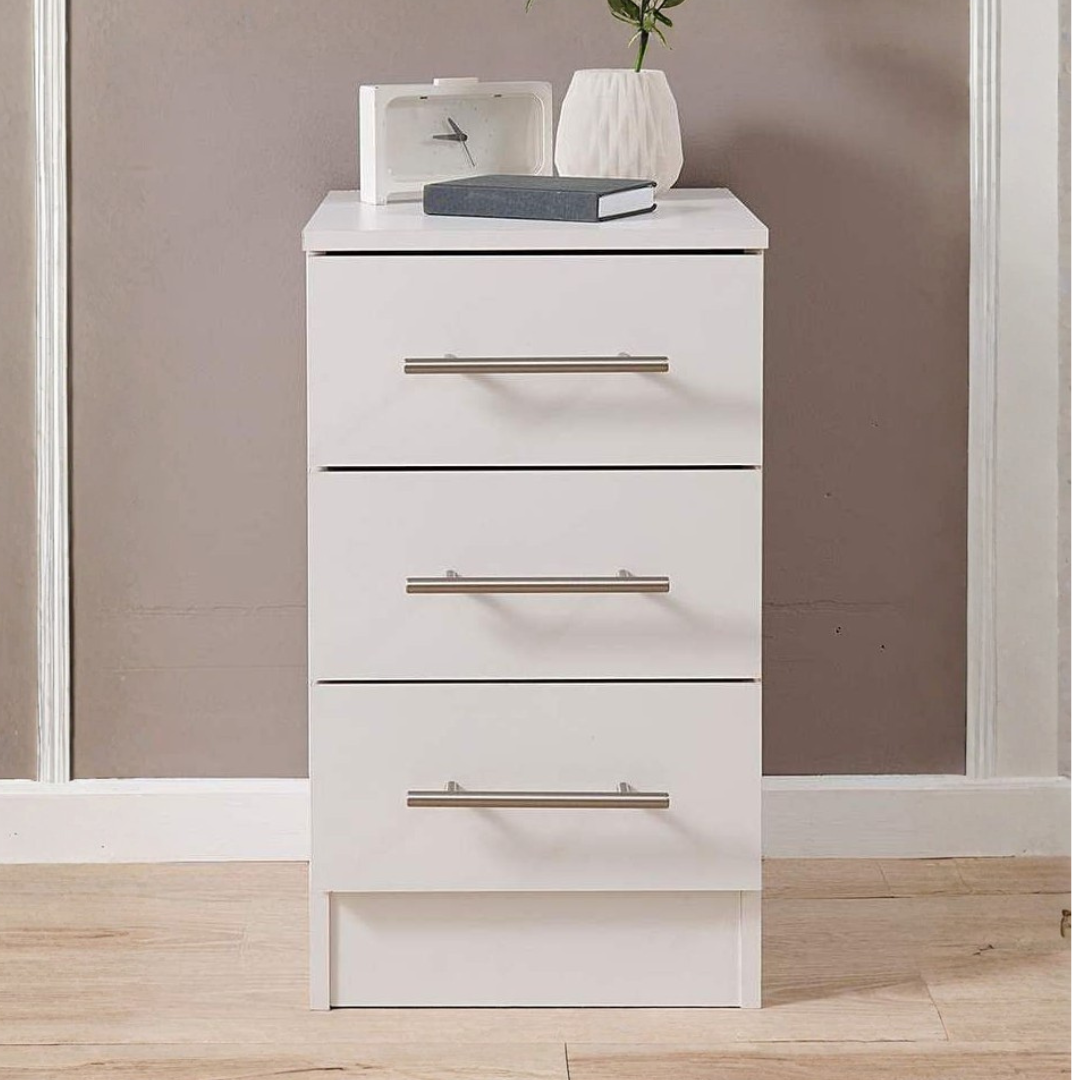 Table de chevet blanche moderne – 3 tiroirs